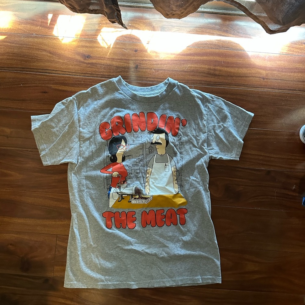 Men’s bobs burger gray t shirt size medium